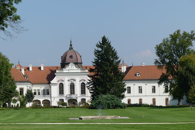 Sisi's Godollo Palace Tour from Budapest - Getting There From Central Budapest: The Ride Matters