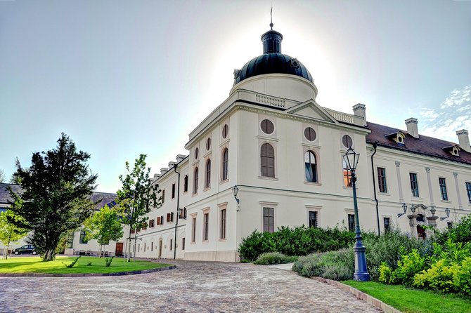 Sisi's Godollo Palace Tour from Budapest - Time Management: Palace + Gardens + Extra Stops