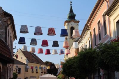Szentendre and Visegrad Private Danube bend Tour With Wine Tasting and Lunch - Margit Kovács Museum: a short art stop with real personality