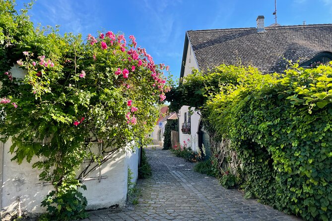 Szentendre Daytrip (Artists' Village) small group - The street food plan: don’t skip lángos